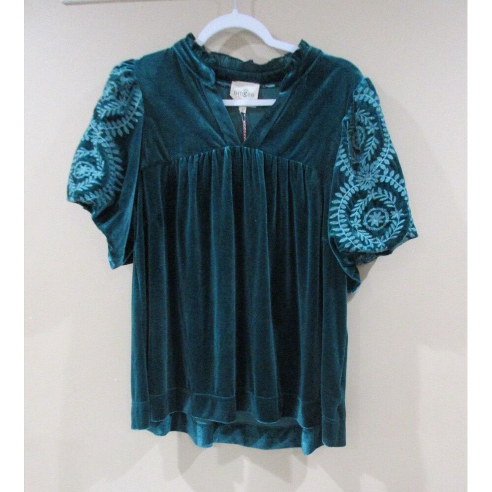 NWT Umgee Velvet Top Women Large Green Embroidered Puff Sleeves MSRP 64.00